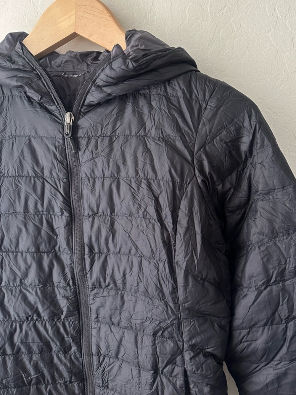 REI Co-op Women’s XS Packable Down Hooded Lightweight Parka - Mid-Thigh Puffer - Picture 2 of 11